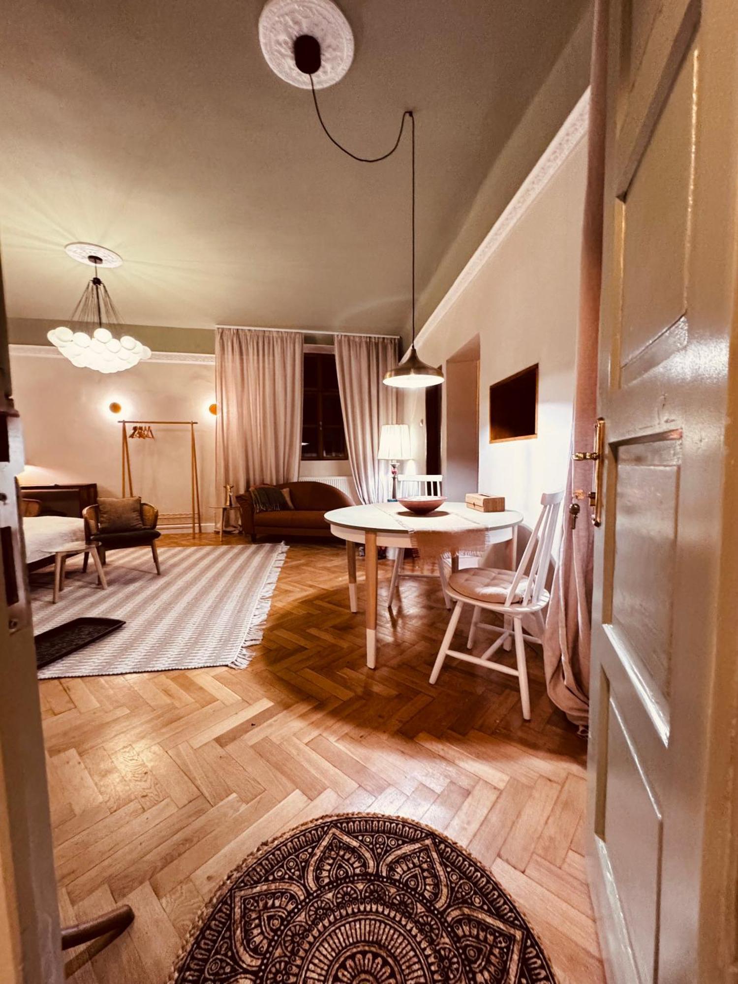 Belle Vista Guesthouse Braşov Extérieur photo